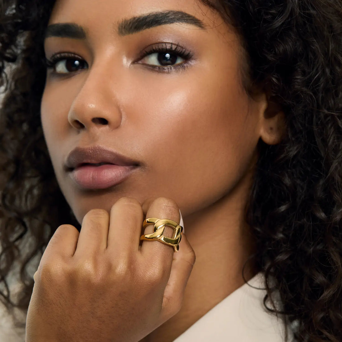 Anel de Elos Duplos Banhado em Ouro 18k