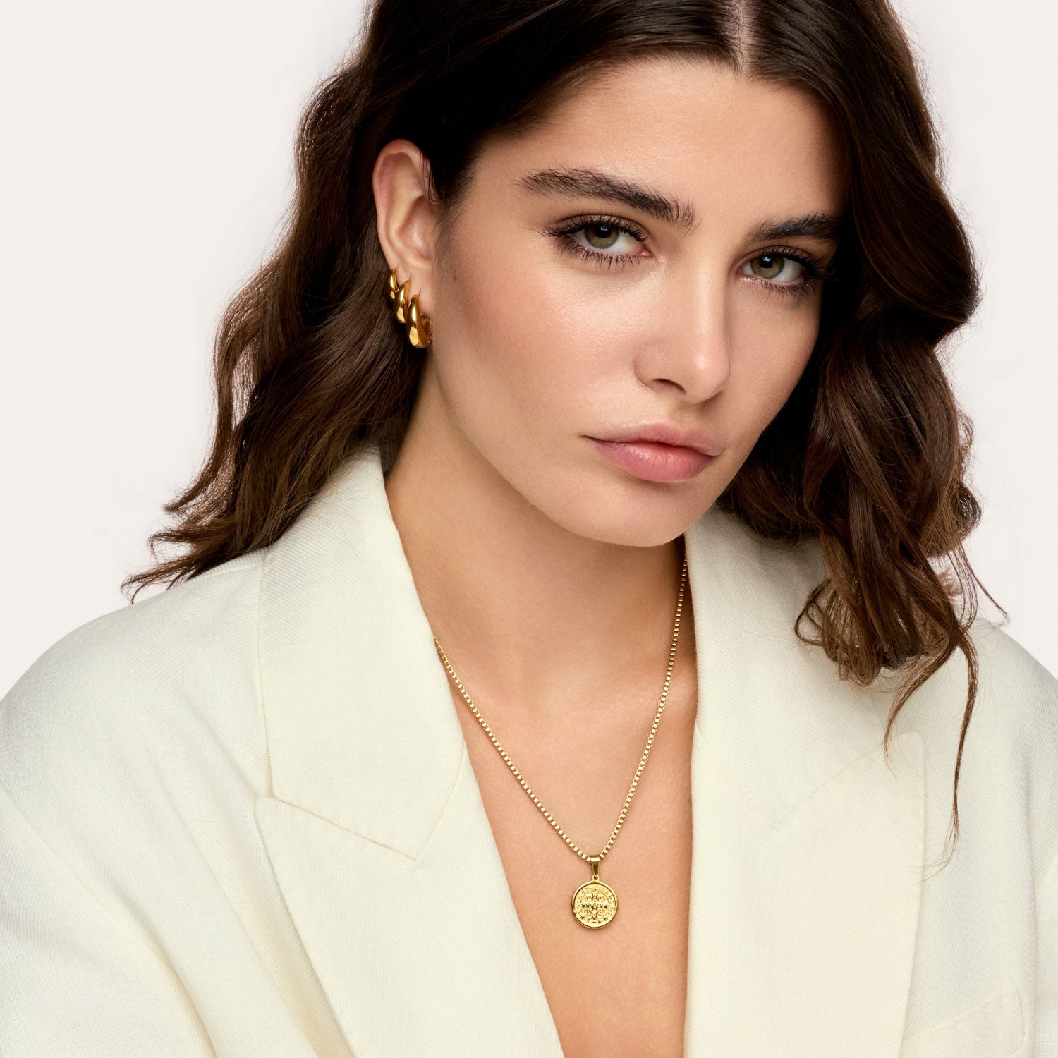 Brincos Londrinos 10MM Banhados em Ouro 18k