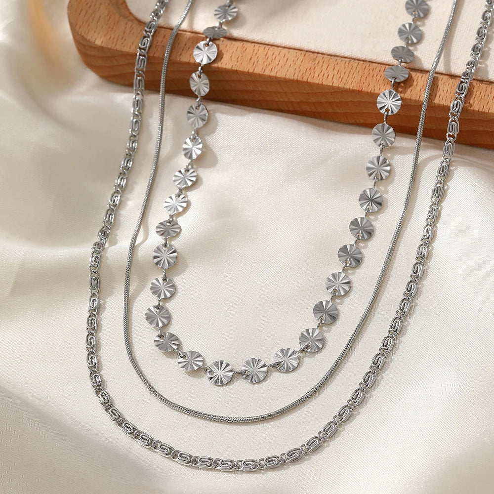 Colar Triplo Boêmio Delicado