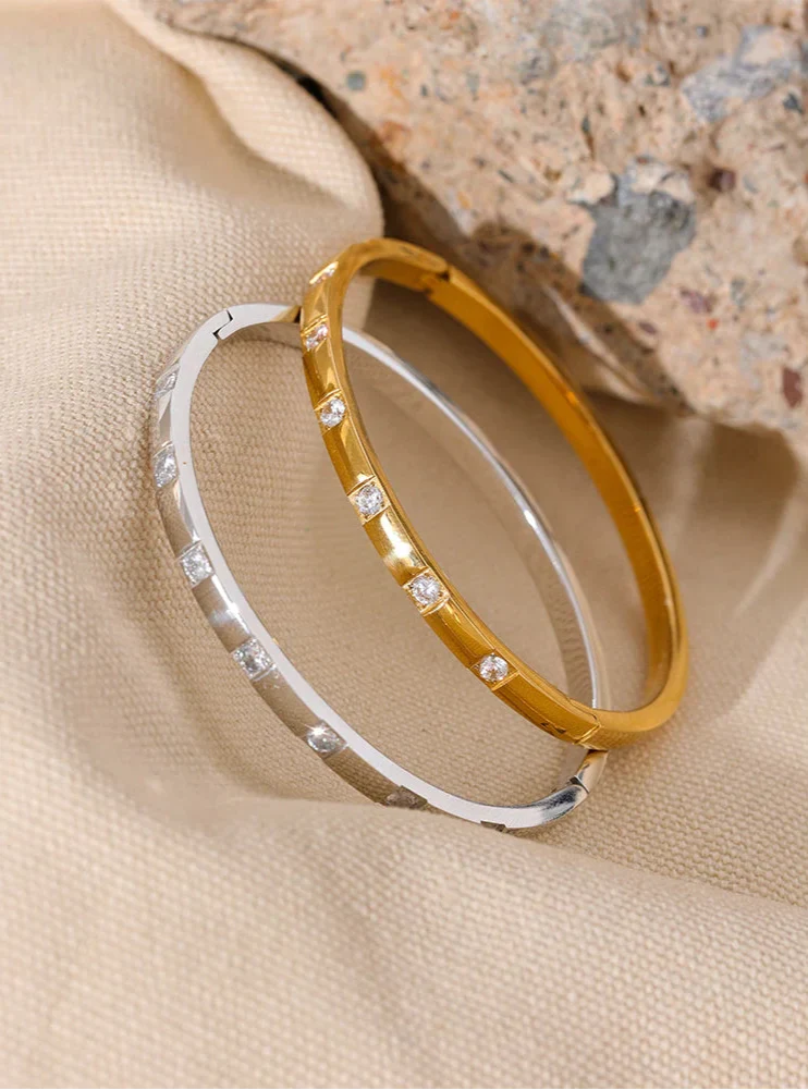 Pulseira Luxo Sete Pedras