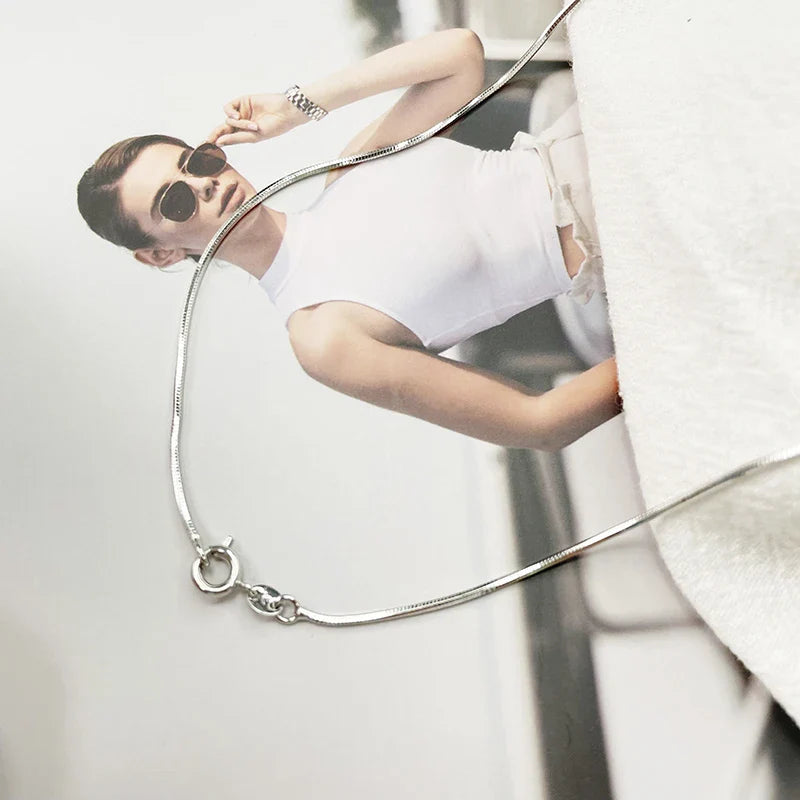 Colar Prata delicado Lux