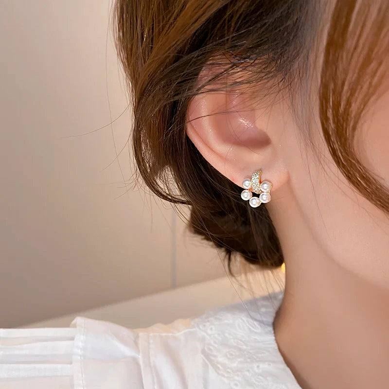 Brinco Pérolas Delicadas Paris