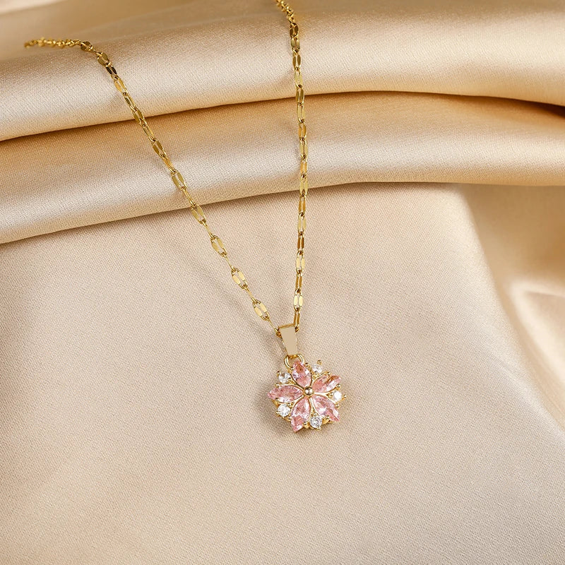 Colar Rosa Delicada Cristal