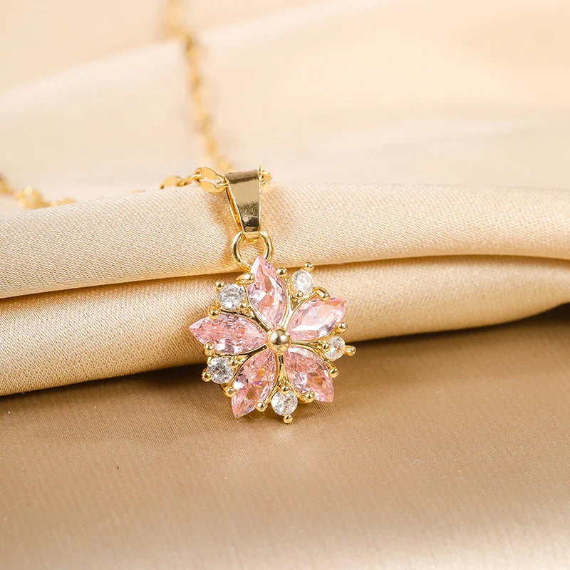 Colar Rosa Delicada Cristal