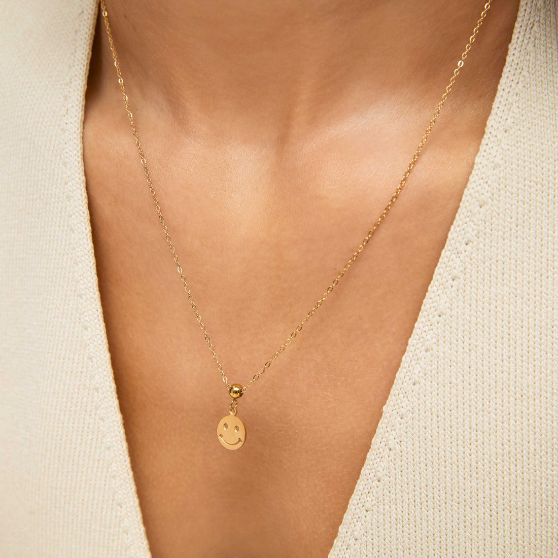 Pingente Smile Banhado em Ouro 18k